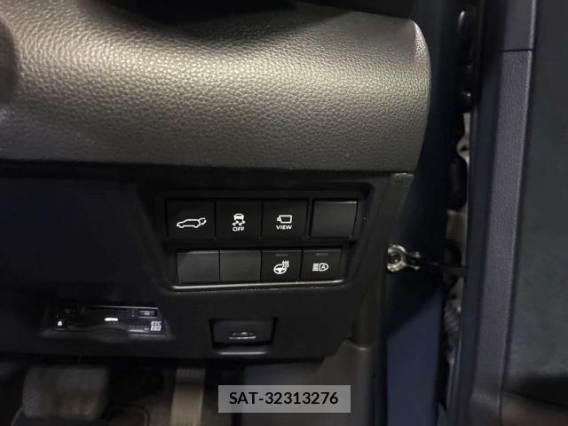 Toyota YARIS CROSS 2025-07 8362180-12