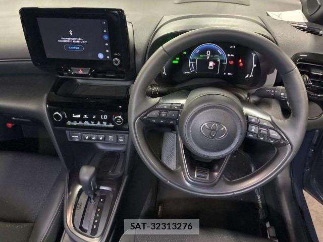 Toyota YARIS CROSS 2025-07 8362180-2