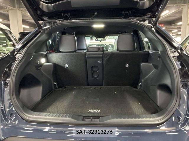 Toyota YARIS CROSS 2025-07 8362180-4