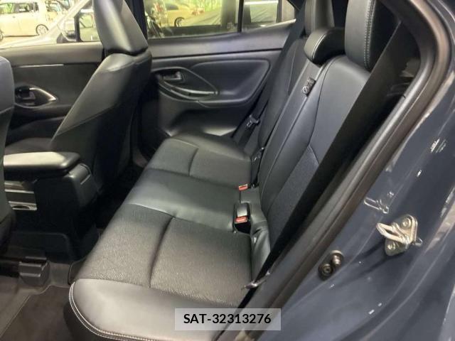 Toyota YARIS CROSS 2025-07 8362180-6