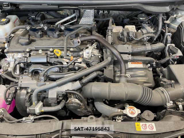 Toyota YARIS CROSS 2021-05 8362830-17