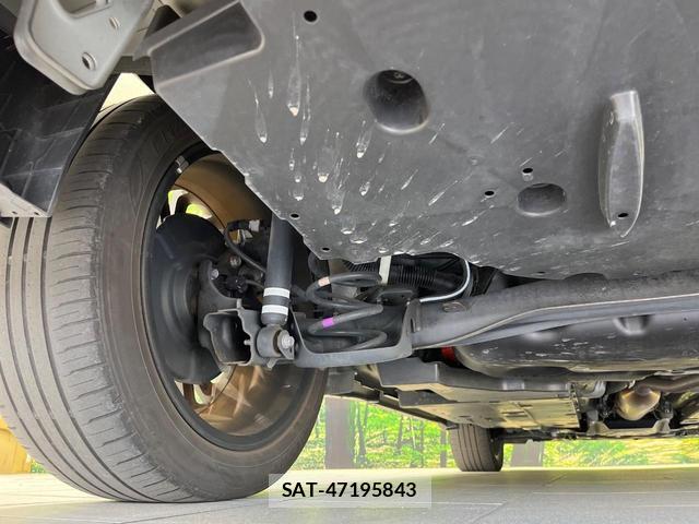 Toyota YARIS CROSS 2021-05 8362830-19