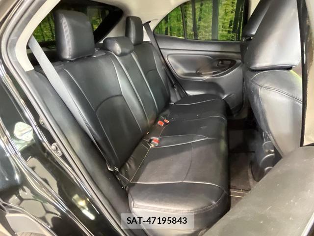 Toyota YARIS CROSS 2021-05 8362830-8