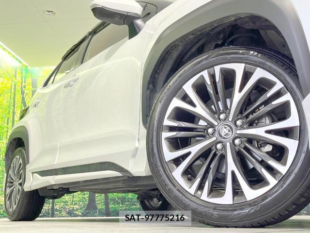 Toyota YARIS CROSS 2022-11 8362852-12