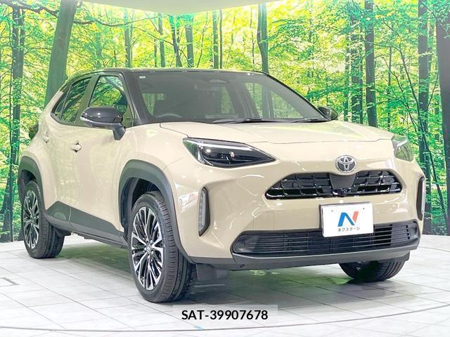 Toyota YARIS CROSS 2025-10 8362871-15