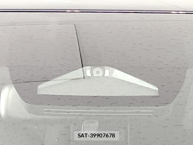 Toyota YARIS CROSS 2025-10 8362871-4