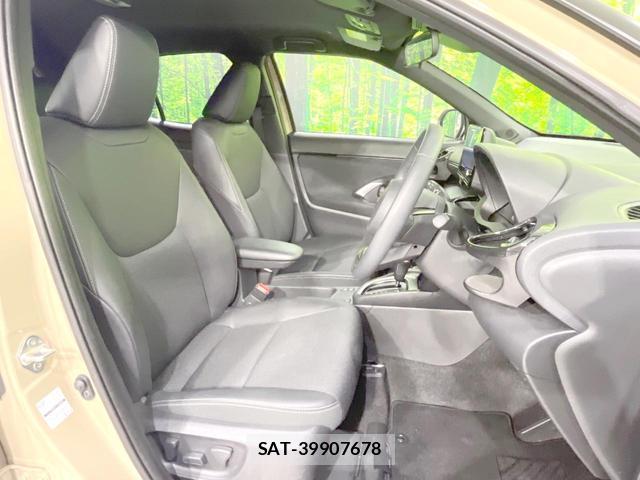 Toyota YARIS CROSS 2025-10 8362871-7
