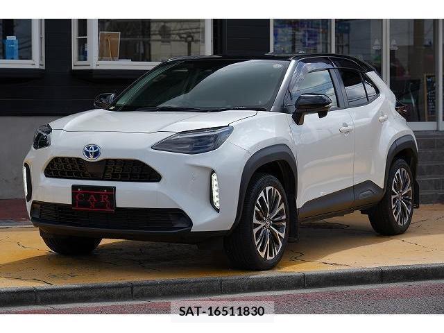 Toyota YARIS CROSS 2021-07 8363380-18