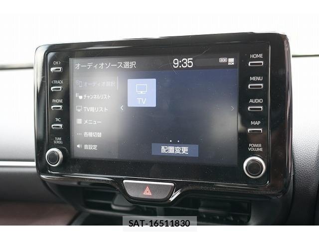 Toyota YARIS CROSS 2021-07 8363380-5