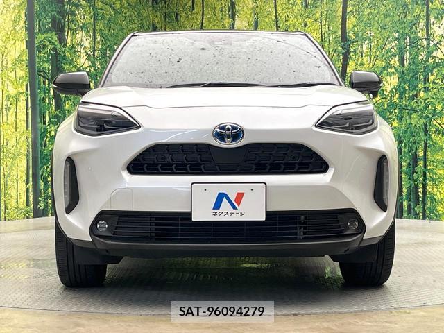 Toyota YARIS CROSS 2022-10 8363564-13