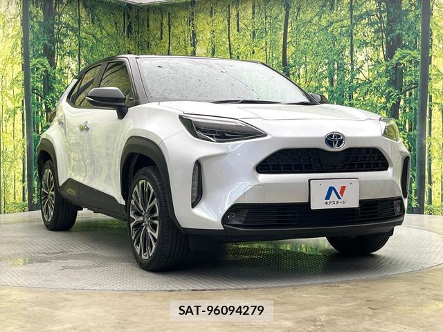 Toyota YARIS CROSS 2022-10 8363564-15