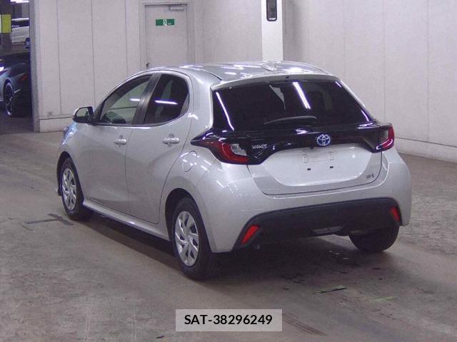 Toyota YARIS 2021-07 8360723-1