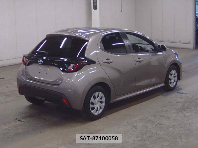 Toyota YARIS 2021-07 8360748-4