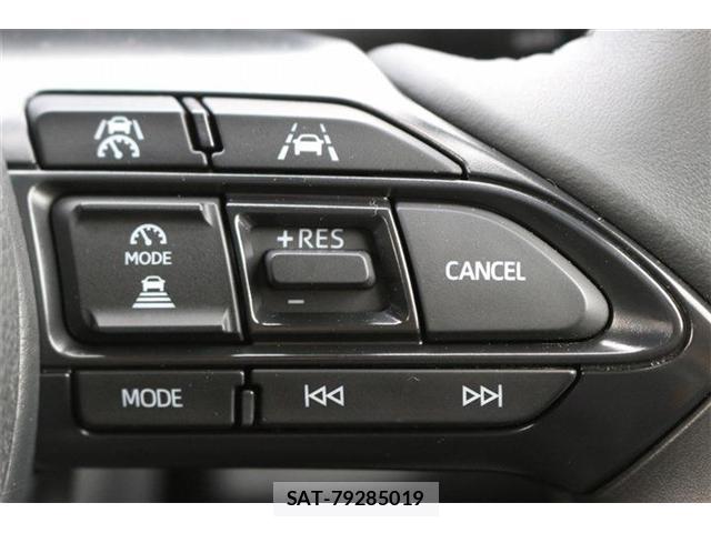 Toyota YARIS 2024-06 8360982-6