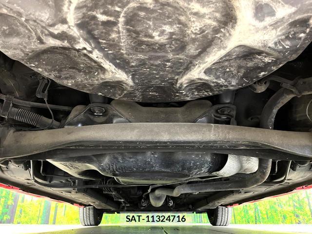 Toyota YARIS 2020-02 8361002-18