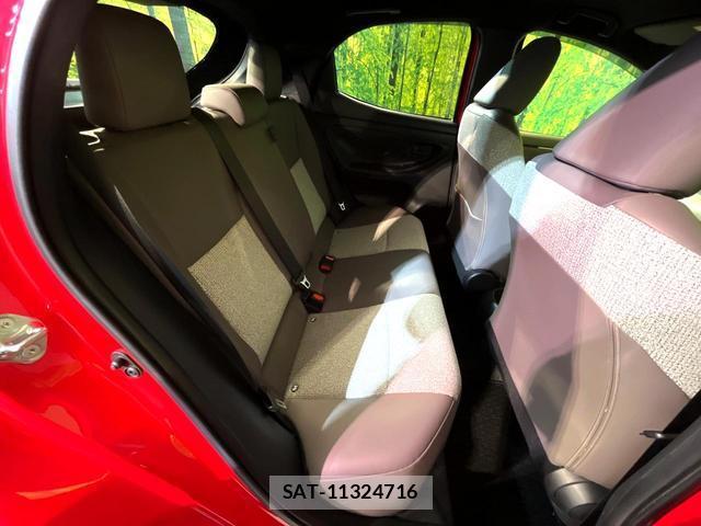 Toyota YARIS 2020-02 8361002-8