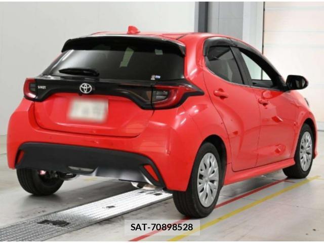 Toyota YARIS 2021-07 8361305-1