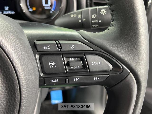 Toyota YARIS 2023-09 8361992-5
