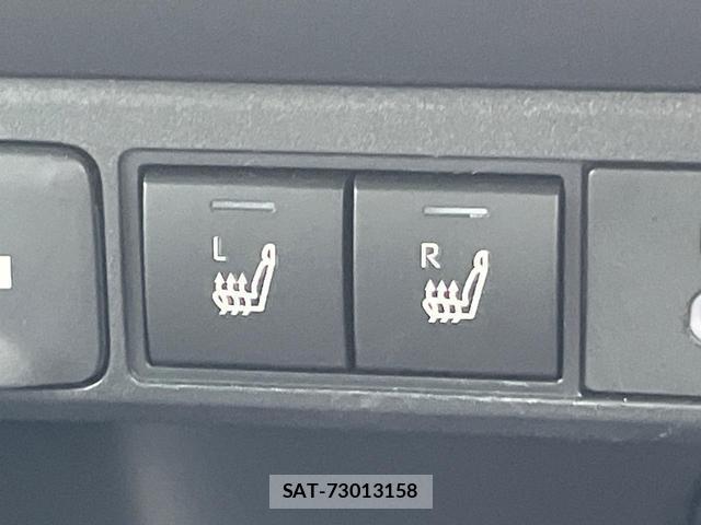 Toyota YARIS 2024-09 8362042-5