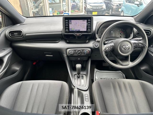 Toyota YARIS 2021-07 8362366-1
