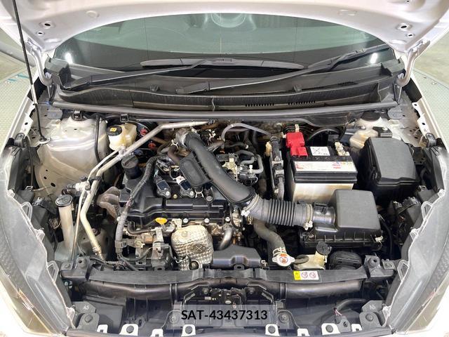 Toyota YARIS 2023-07 8362977-17