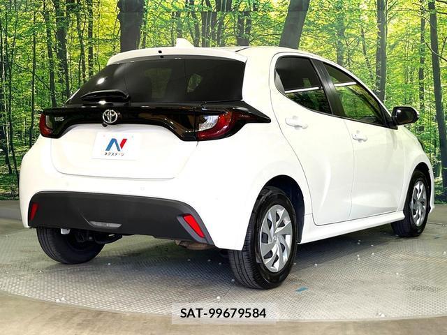 Toyota YARIS 2021-09 8362984-16