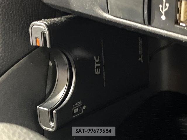 Toyota YARIS 2021-09 8362984-4