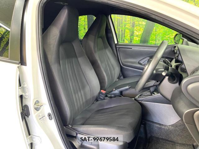 Toyota YARIS 2021-09 8362984-7