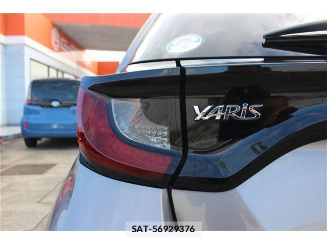 Toyota YARIS 2021-06 8363016-19