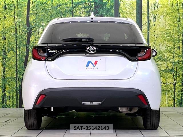 Toyota YARIS 2023-07 8363044-14