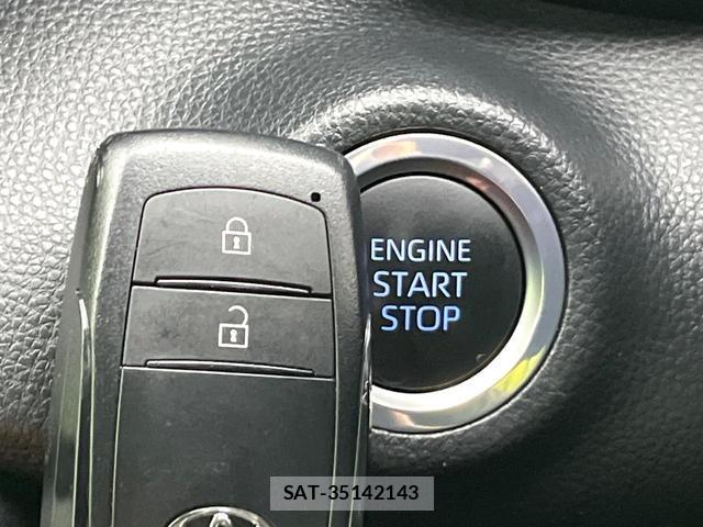 Toyota YARIS 2023-07 8363044-6