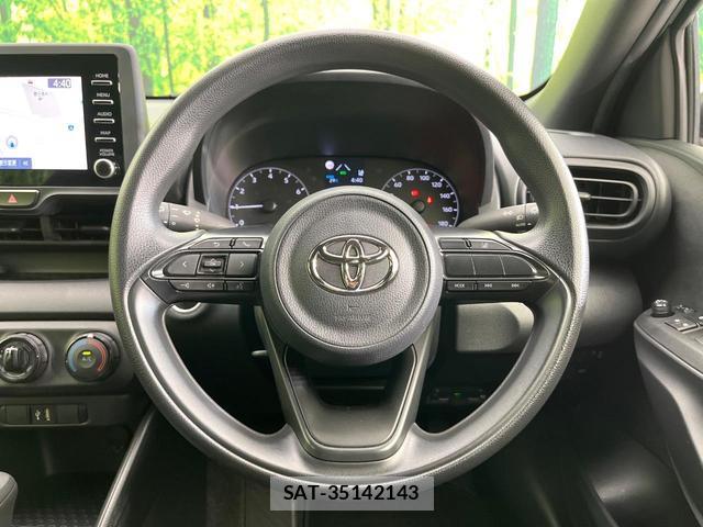 Toyota YARIS 2023-07 8363044-7