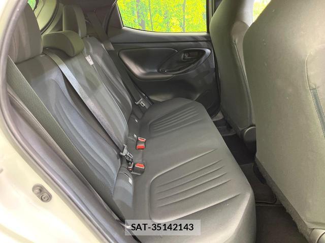 Toyota YARIS 2023-07 8363044-9