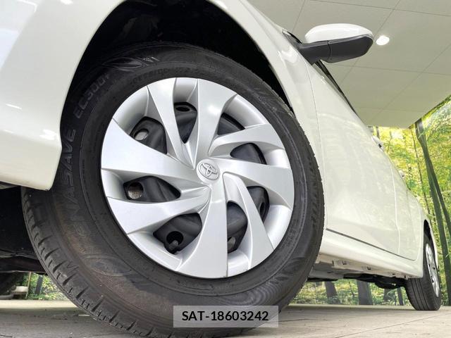 Toyota YARIS 2022-08 8363408-12