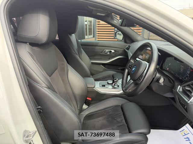 Bmw 3 SERIES 2022-07 8373337-9