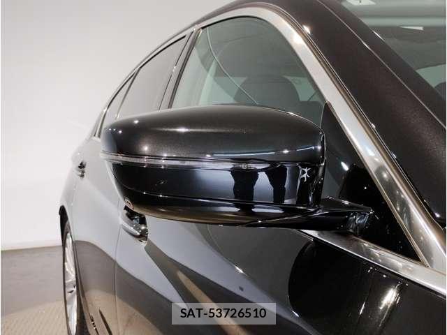 Bmw 5 SERIES 2018-07 8373279-16