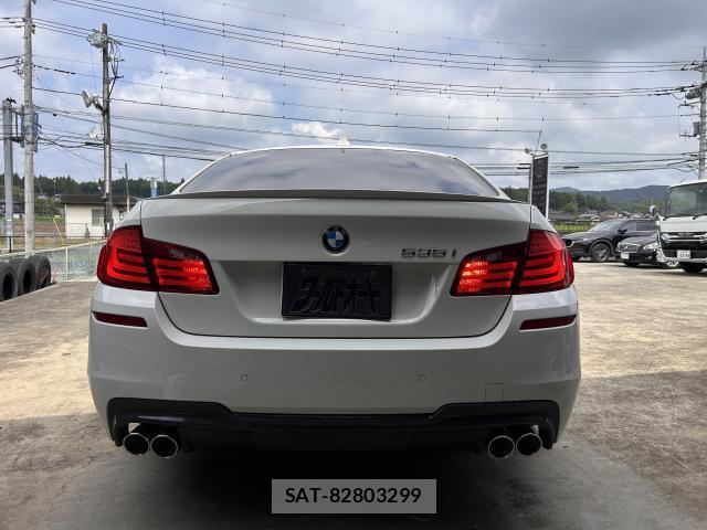 Bmw 5 SERIES 2012 8374060-1