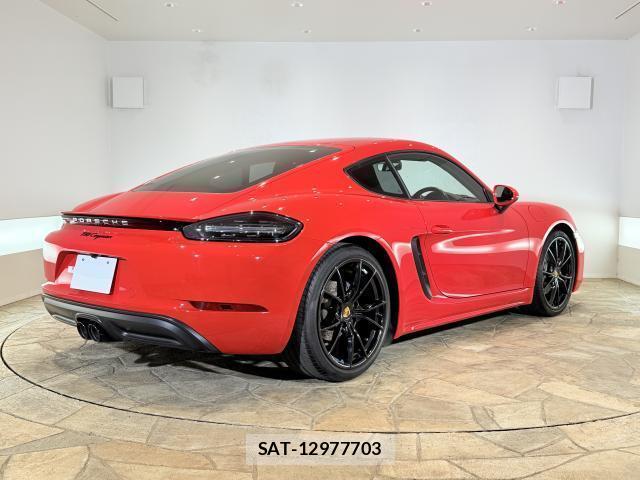 Porsche 718 Cayman 2017-10 8373341-2