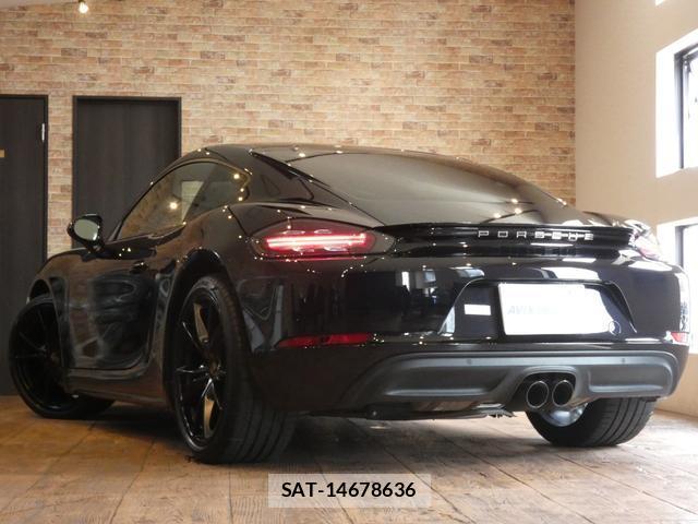 Porsche 718 Cayman 2018-11 8374056-1