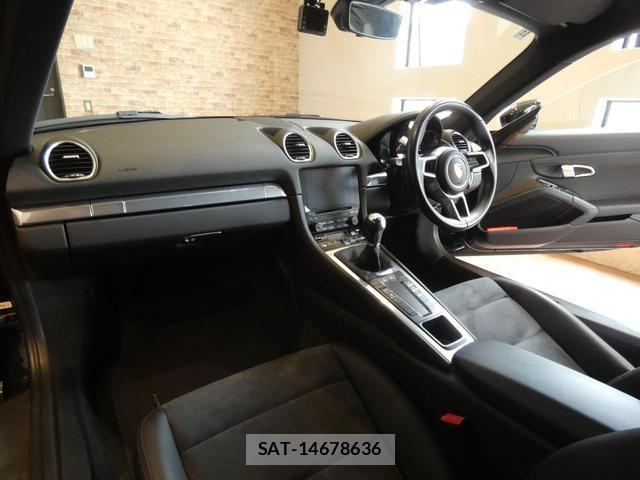 Porsche 718 Cayman 2018-11 8374056-7