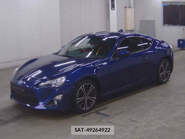 Toyota 86 2015-12 8372513-3
