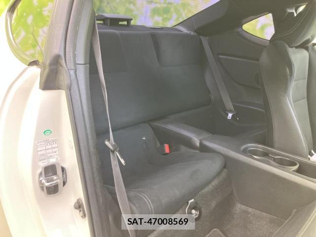 Toyota 86 2016-09 8373023-4
