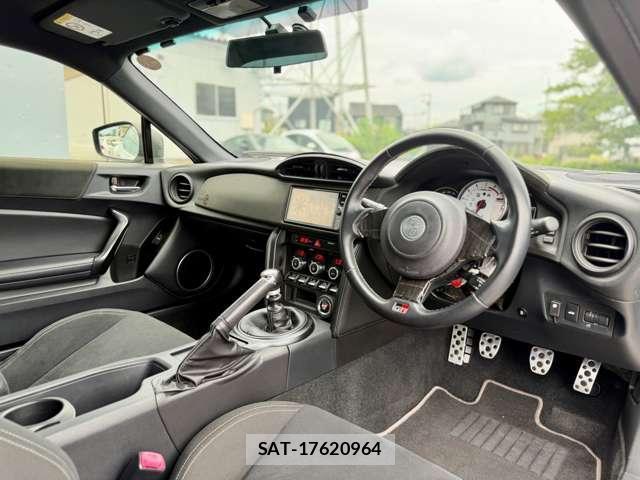 Toyota 86 2019-04 8373259-9