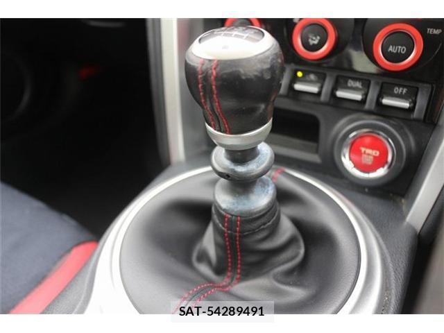 Toyota 86 2016-11 8373539-1