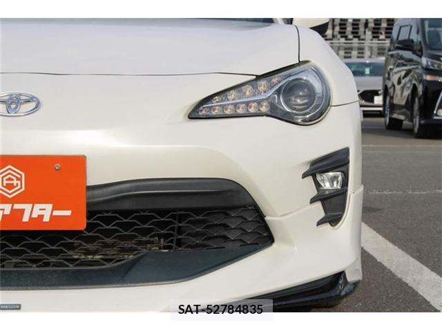 Toyota 86 2016-10 8373546-4