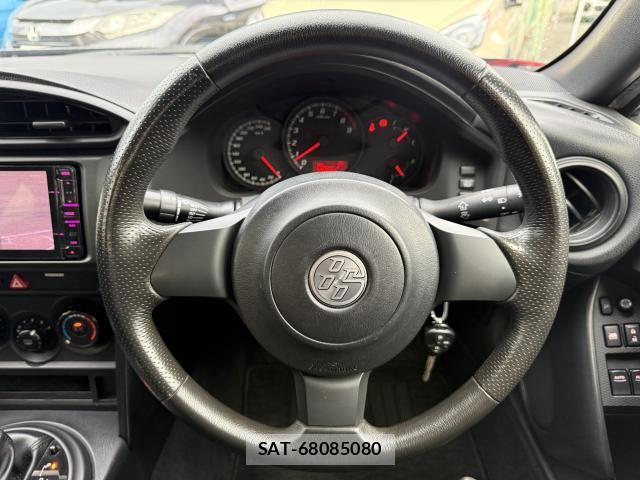 Toyota 86 2018-07 8373705-17