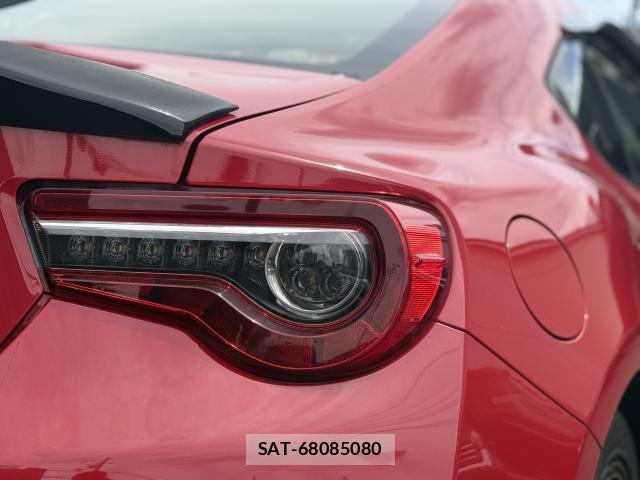 Toyota 86 2018-07 8373705-19