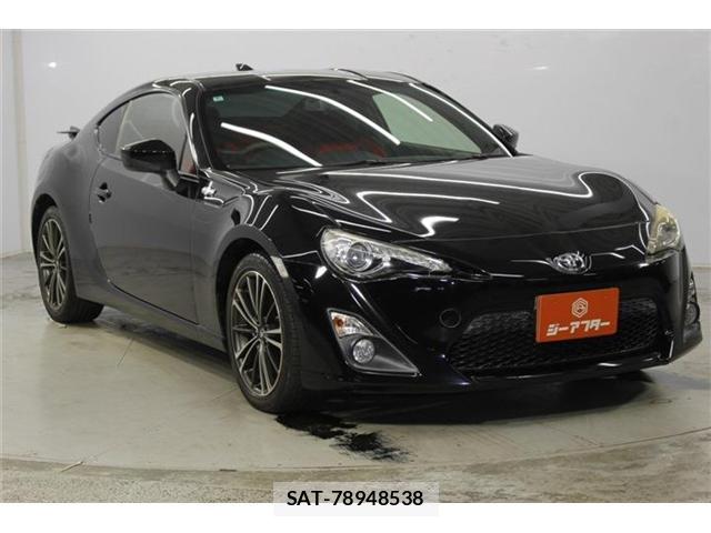 Toyota 86 2014-01 8373956-2