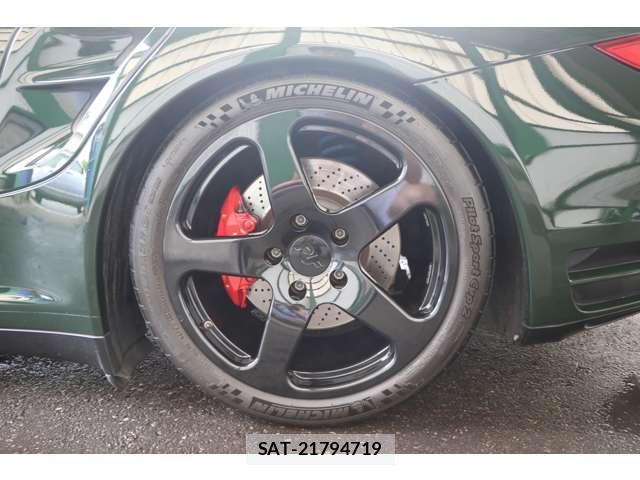 Porsche 911 2010-04 8372454-15