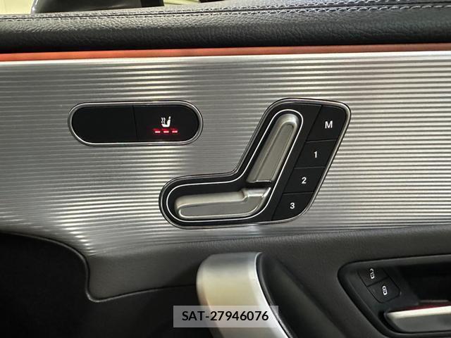 Mercedes Benz A-CLASS 2019-10 8373766-16
